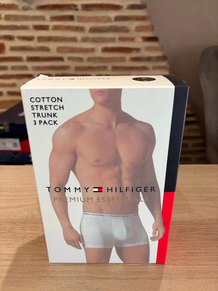 Tommy Hilfiger Premium Essentials - Lot de 3 boxers Trunk Noir - Taille M - Photo 1/4