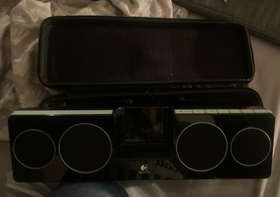 Logitech Pure-Fi Anywhere 2 iPod Speaker Dock - With Power Adaptor - Tested
