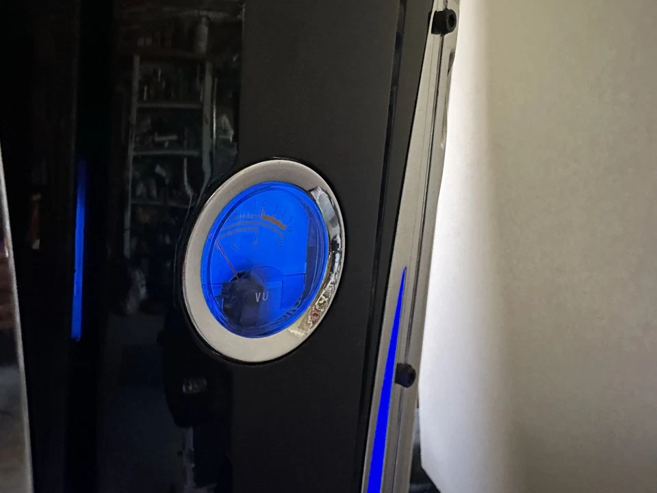 APEVIA X-CRUISER-BK Black Steel ATX Mid Tower Computer Case **READ DESCRIPTION** - Image 2 of 4