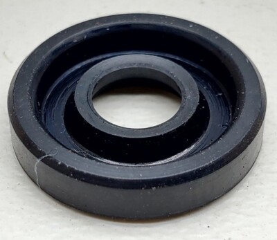 Kawasaki NOS NEW 92054-002 Oil Seal VC7184 A1 A7 A1SS A7SS Avenger