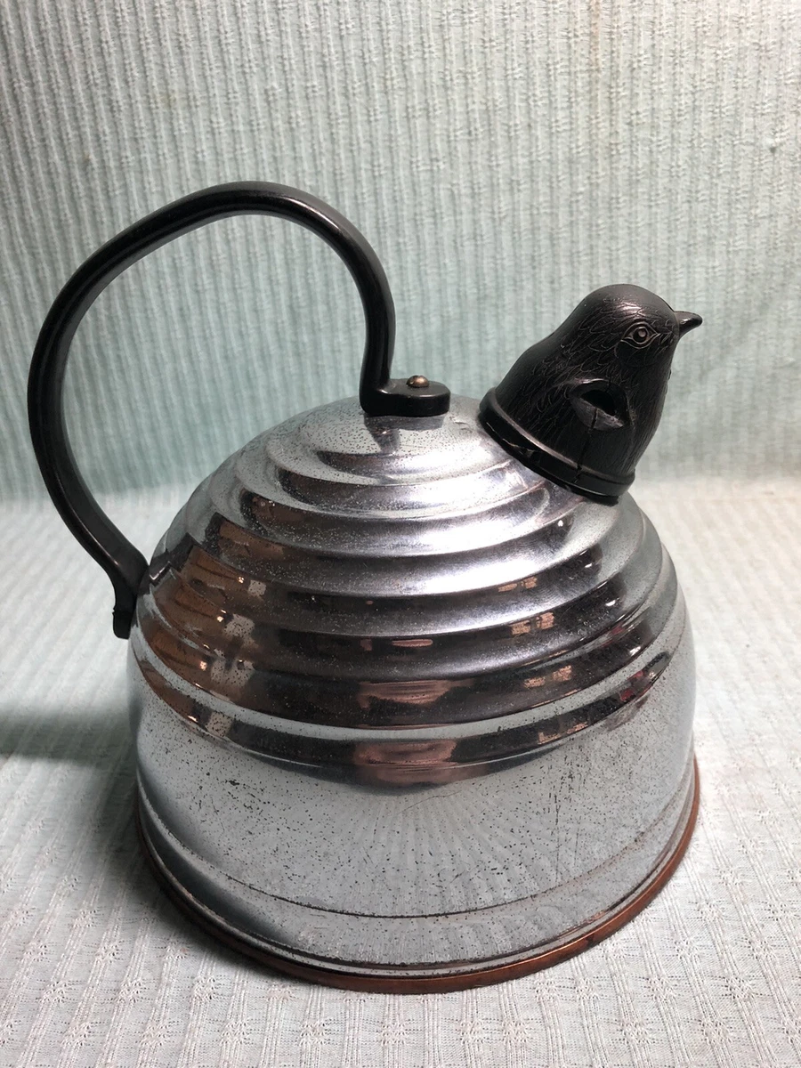 Vintage REVERE METAL WARE Beehive Whistling Tea Kettle w Bakelite