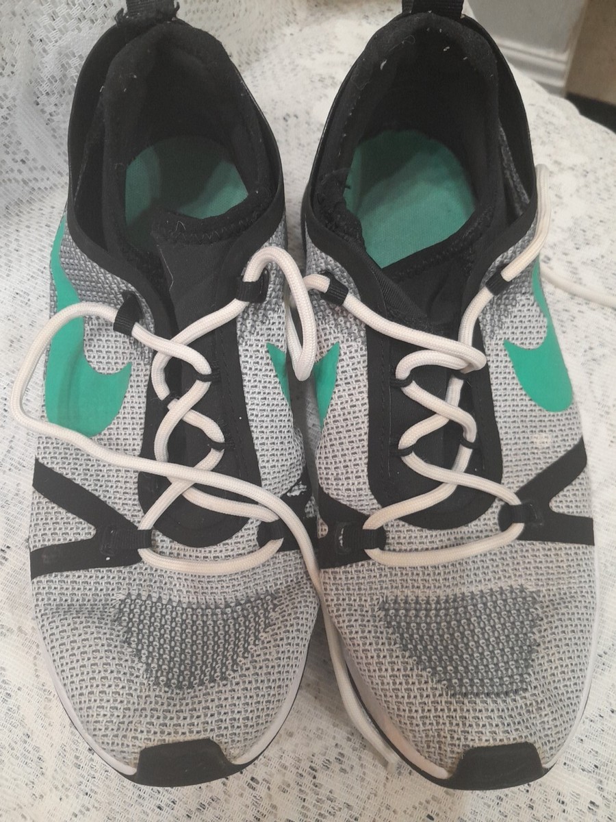 Mens Nike Duel Racer Size 8.5 Sneakers Preowned Good  display picture 1