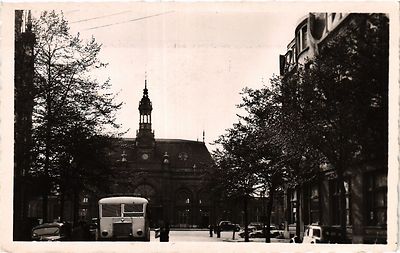 CPA VALENCIENNES - La Gare (422800)