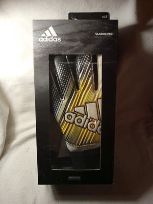 Adidas Classic Pro Soccer Goalkeeper Gloves DY2631 Size 10.5 (Y148)