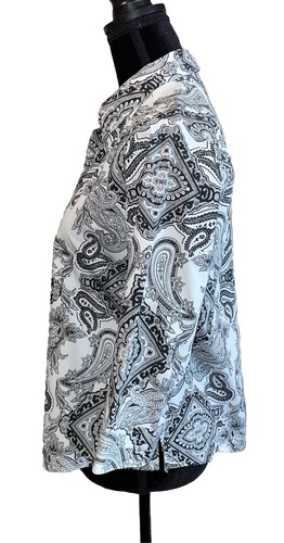 Foxcroft 10 Petite Black White Paisley Floral Button Top Blouse Wrinkle Free - Picture 3 of 9