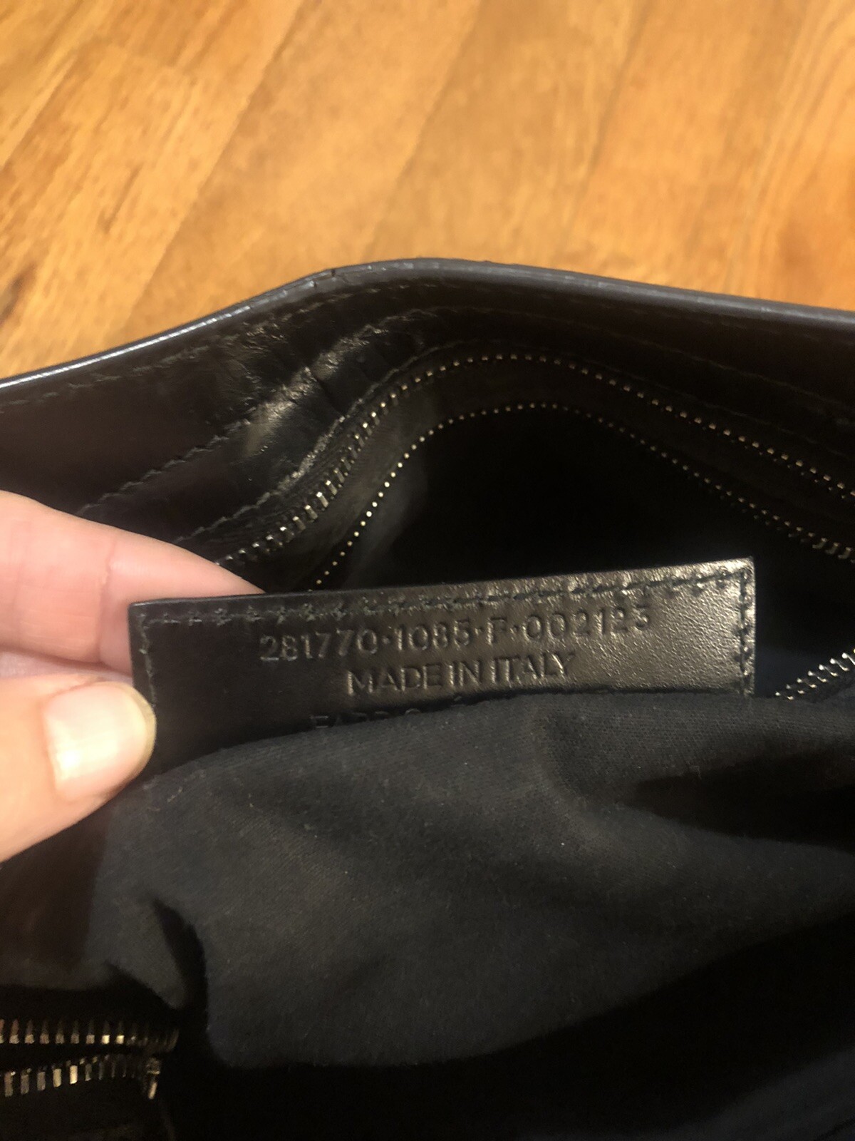 Balenciaga City Shoulder Bag Medium Black Leather for sale online 