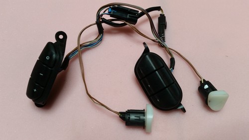 Opel Vectra B Schalter Bedienung Tasten Lenkradsteuerung Multifunktion 15689800