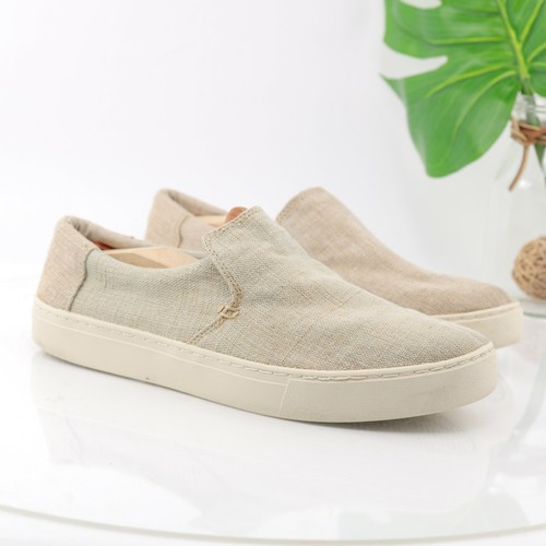 tan canvas toms