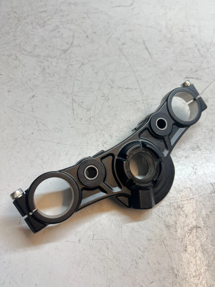 Kawasaki Ninja EX 650 2017 - 2019 Supporto Superiore Forcella 44081009818R - Immagine 2 di 4