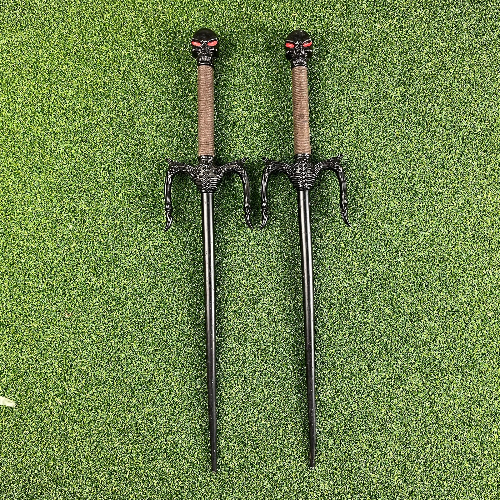 Dark Skull Sai Set Martial Arts Training Weapons 19"