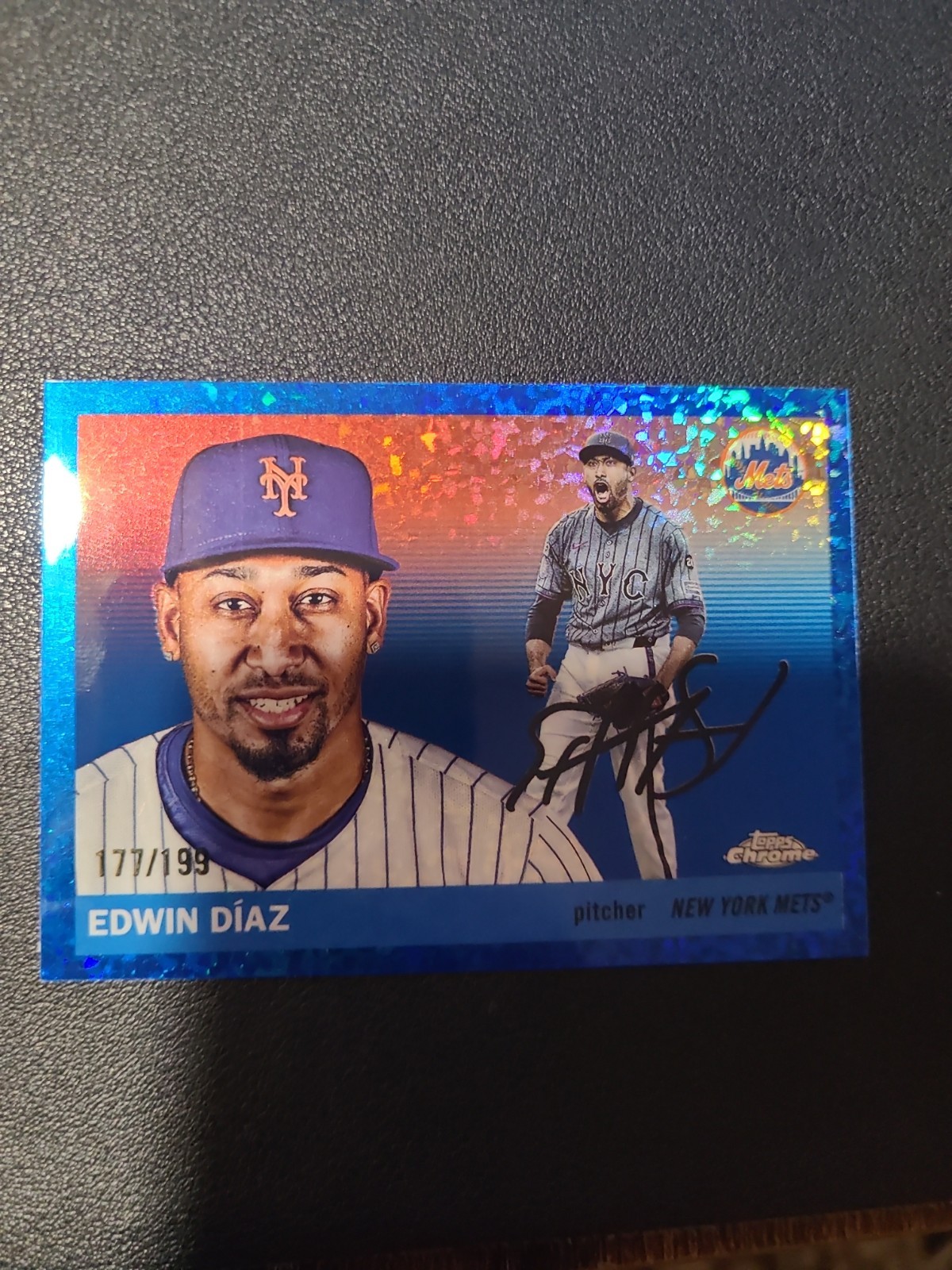 2026 Topps Chrome Platinum Edwin Diaz #121 Blue Mini-Diamond Refractor /199
