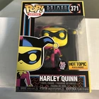 Funko Pop! Vinyl: DC Universe - Harley Quinn (Black Light Glow) - Hot Topic #371