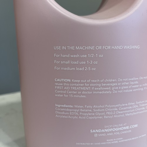 Detergente fino para ropa Sand + Fog Bloom 71 FLOZ naranja fresa lichi rosa - Imagen 3 de 5