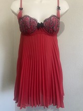 seductive wear by cinema etoile Red Pleated Babydoll Lingerie Lace Size Small