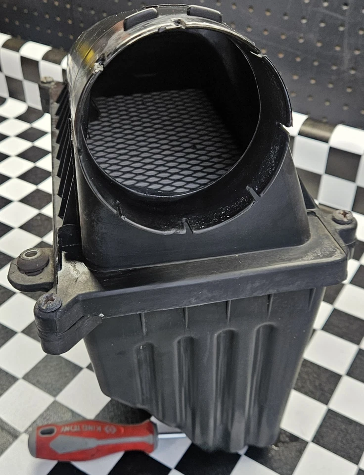 Chevrolet S10 GMC Sonoma 1998-2003 OEM carcasa de filtro de aire Foto 2 de 4