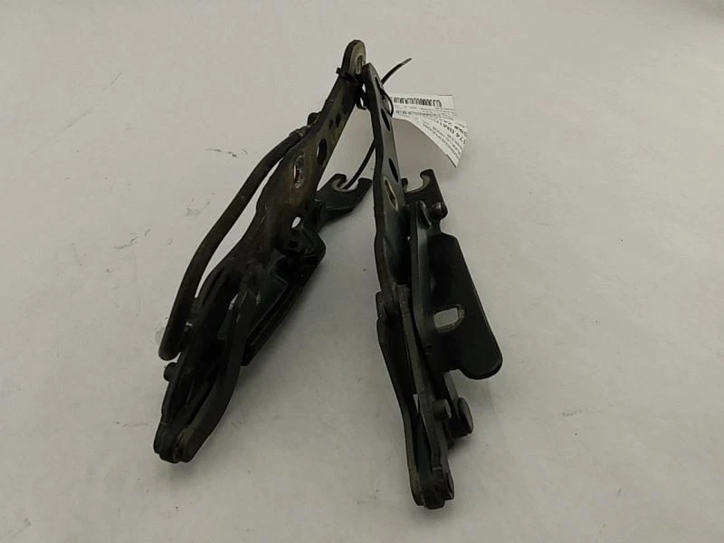 BMW 330Ci E46 Coupe Pair Of Trunk Lid Hinges Fits 2001-2006 - Image 2 of 4