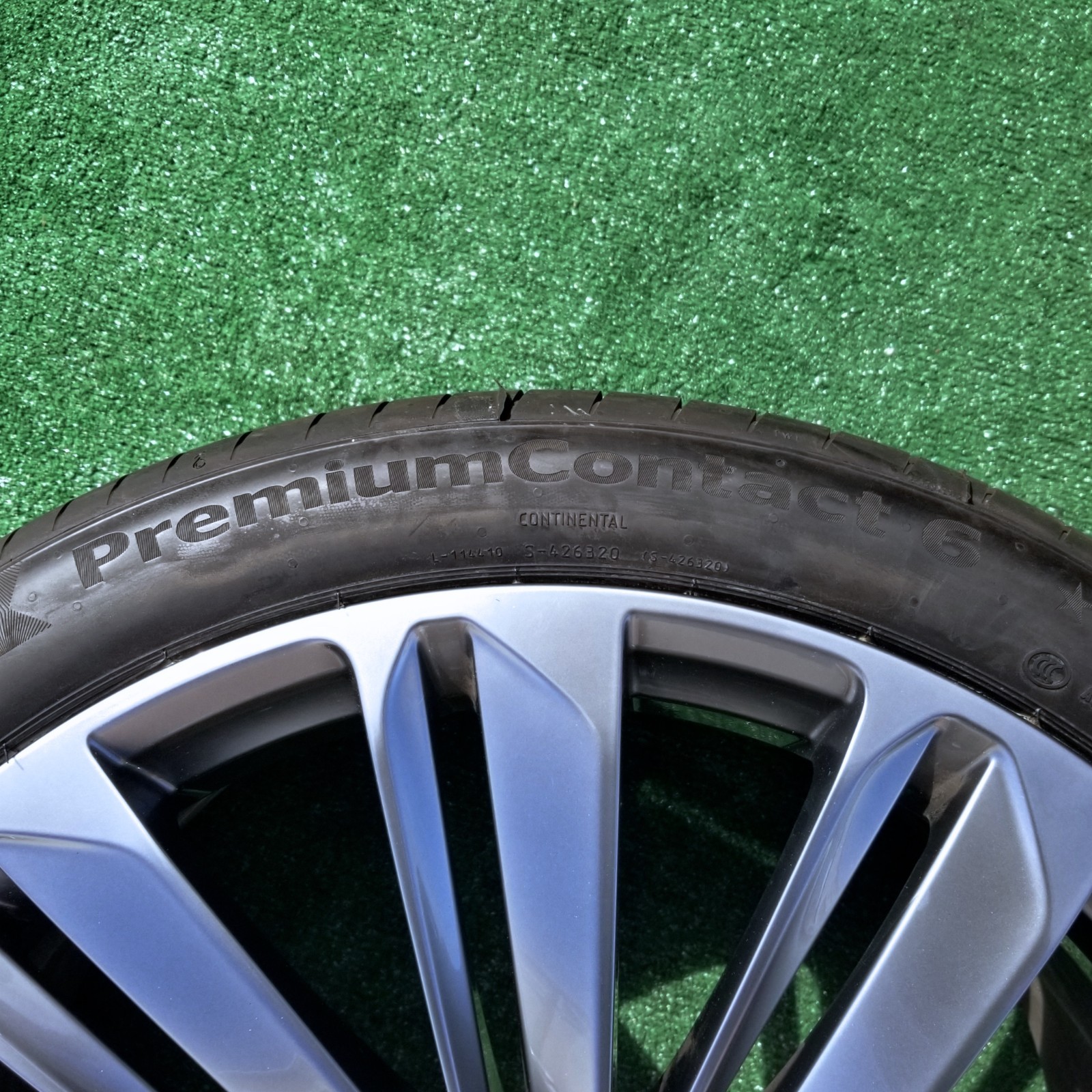 NEW Factory Bentley Wheels Tires Continental GT SPEED Edition 22 inch GTC OEM