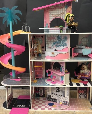 Lol Surprise Omg House Of Surprises Real Wood Dollhouse Dolls 