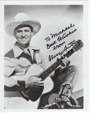 Gene Autry Signed 8 x 10 Photo / Autographed Cowboy Actor Singer