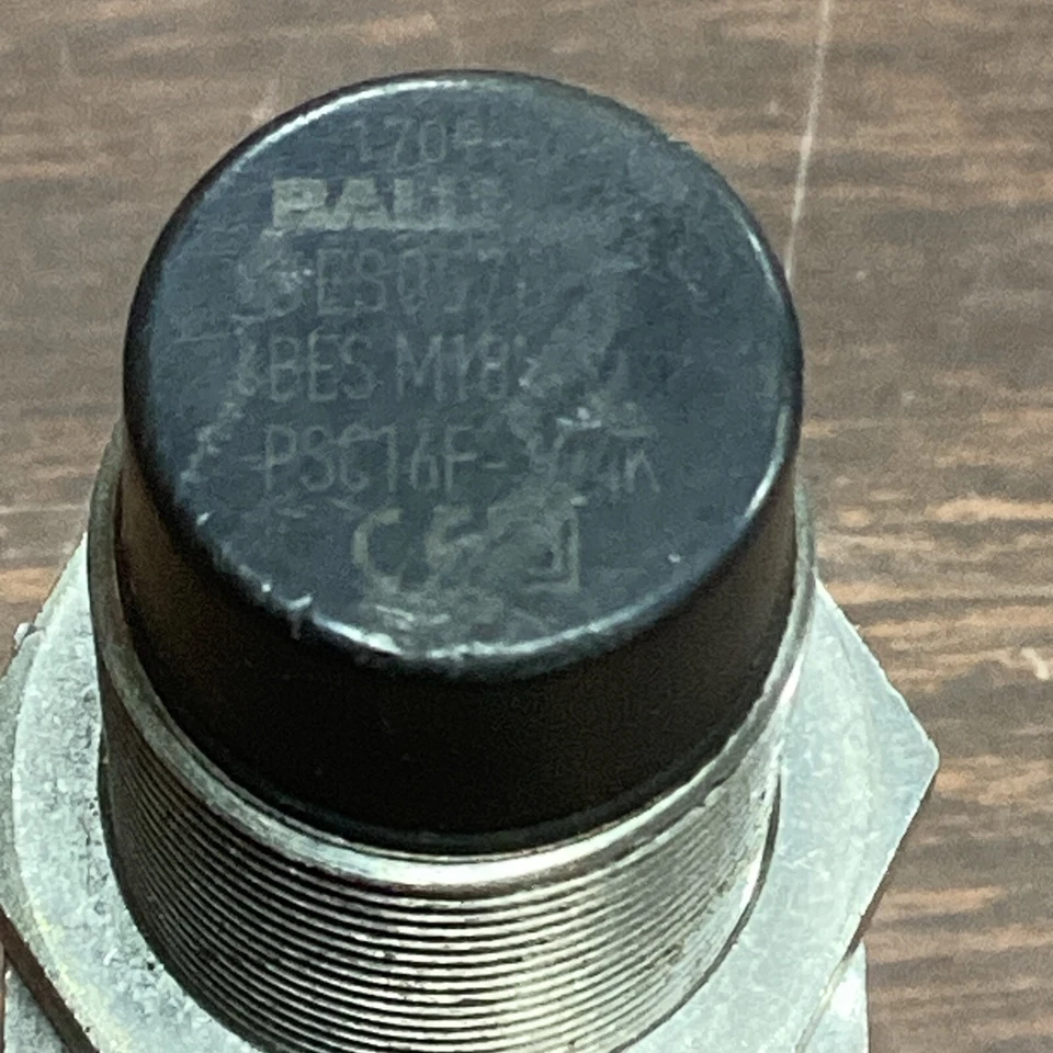 Balluff BES0070 Inductive Sensor 10-30 VDC BES M18MG-PSC16F-S04K F95 - Image 3 of 3
