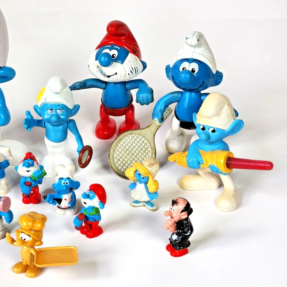 Bundle of 18 Vintage Peyo Smurfs - Mcdonald's, Burger King and More Rare Lot - Image 3 of 4