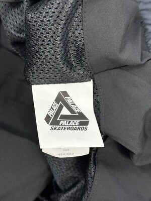 Palace X Umbro - Logo Print / Patch Windbreaker Zip Up Palace X Umbro - Logo Print / Patch Windbreaker Zip Up