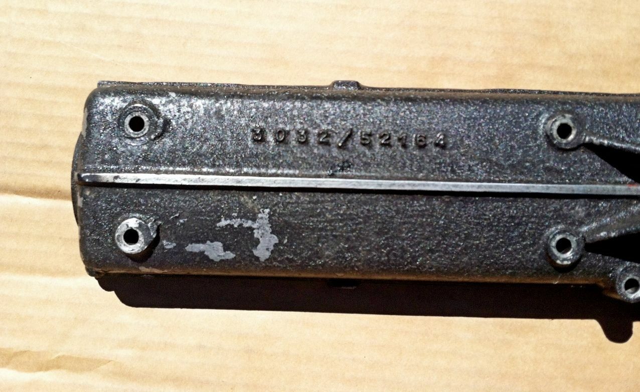 Maserati 3500GTI, Sebring, Mistral fuel injection cam cover