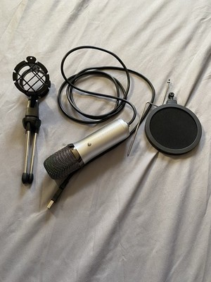 ELEGIANT USB Microphone Silver with Adjustable Stand and Pop Filter