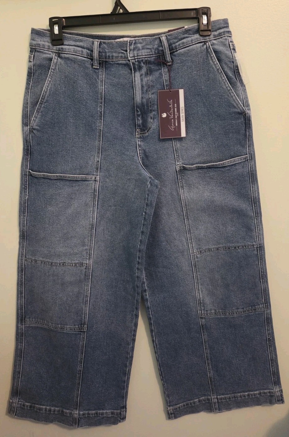 Gloria Vanderbilt Women's 12 AVERAGE Swan Series Patch Pocket Crop Jeans #53526