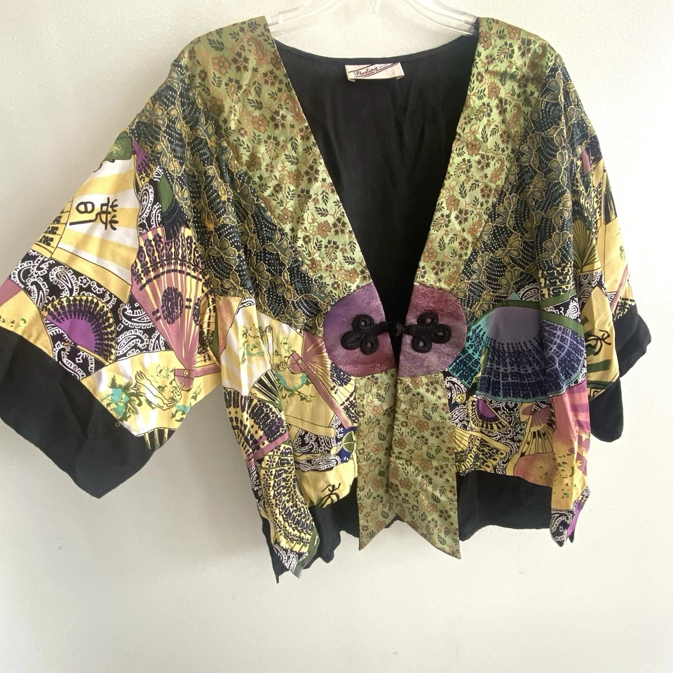 Kimono de Colección Estilos Esterlina Talla Única Arte Capricho Para Usar Tapiz Encaje Foto 2 de 4
