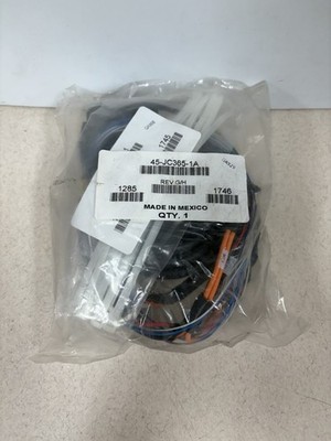 Qualcomm IVG 6 pin power cable for International/Freightliner pre-2006