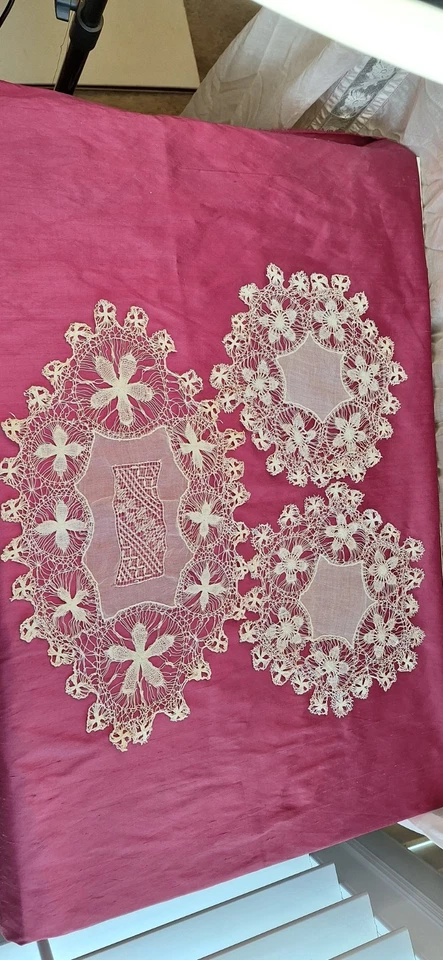 Victorian Spider Web Thread Needle Embroidery  Made  in France Fine Delicate - Image 4 of 4