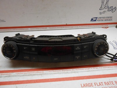 08 Mercedes E-class climate control  2118302490 ic# 52609  RG0199
