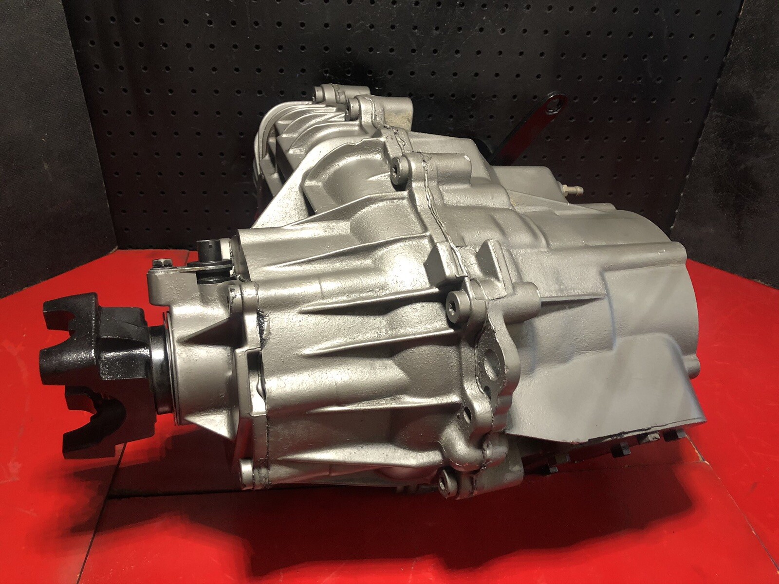 19941996 CHEVY GMC BW4401 BW4401 TRANSFER CASE WITH PTO ASSEMBLY