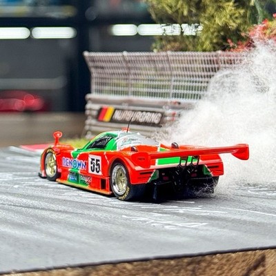 MotorHelix Mazda 787B Le Mans Winner Diecast Toy Car Model