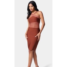 Nuevo con etiquetas Vestido Bebe Vendaje Frontal Cruzado Talla Grande Cobre | Precio de venta sugerido por el fabricante $169 - muy sexy