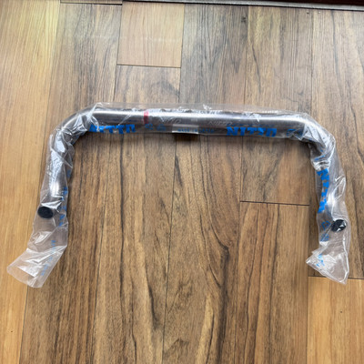 Nitto RB018AA W400 26 4582350 831689 JAPAN Lenker Bars Fixie Bullhorn Bull