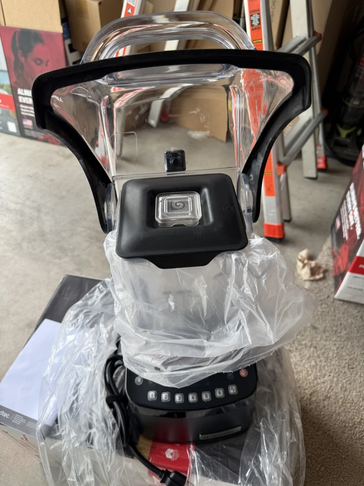 Blendtec Stealth 800 11-Speed Blender - Black
