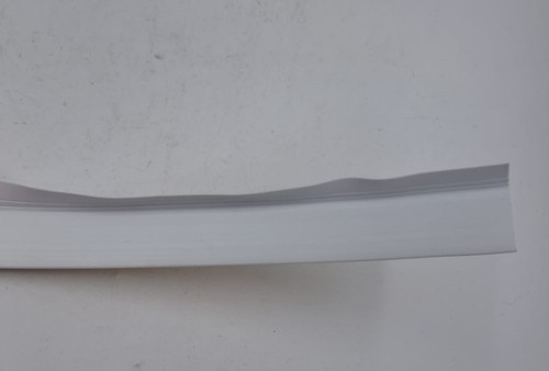 COPPIA CORNICI DECORATIVE (4647010900) PER FRIGORIFERO BEKO BCSA285K3SFN - Imagen 3 de 5