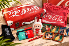 Coca Cola Retro Sammlerset - Aktenkoffer, Shirt, Socken uvm.