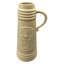 König Pilsener Bierkrug 1990 Jahreskrug Creme Beige Dhavn Familii Stamm Vintage