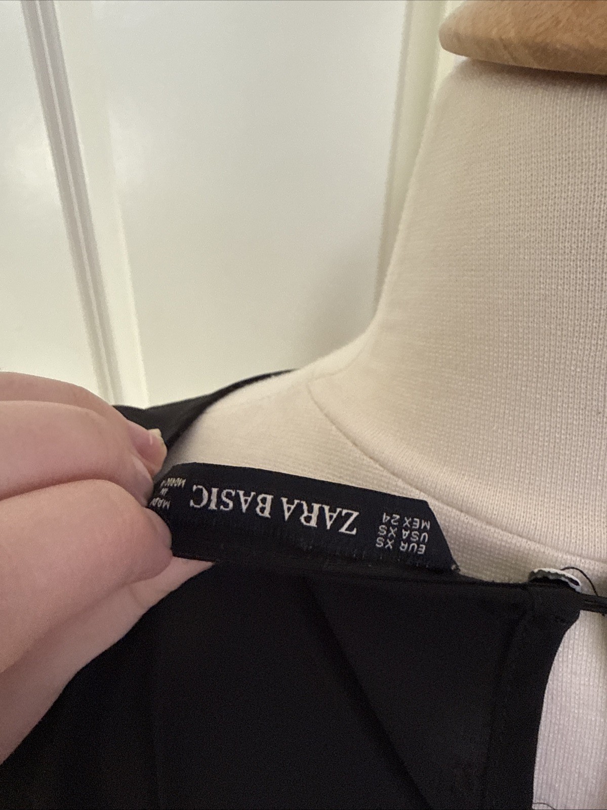 Zara Basic Black Elevated Basic Top Blouse Sz XS … - image 3