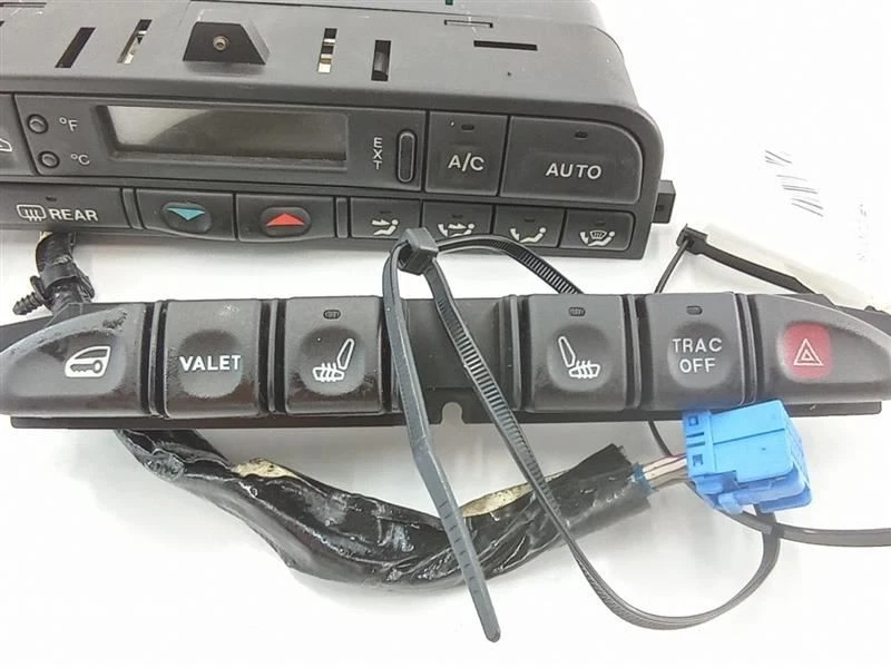 Jaguar XJ8 1998-2003 control de temperatura climática con panel de asiento térmico OEM LJA7690BB Foto 3 de 4