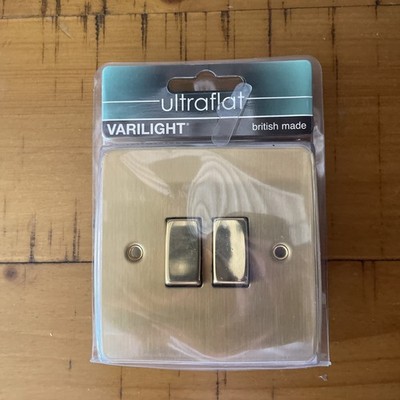 Varilight Ultraflache Messing gebürstet 1 Gang 2 Wege Wippschalterplatte 10 Amp