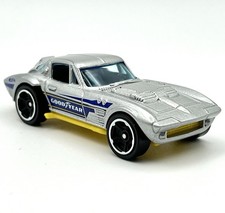 HOT WHEELS CHEVROLET CORVETTE GRAND SPORT (FROM SPEED GRAPHICS 5-PACK, 2016)