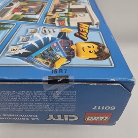 Lego City Van & Caravan 60117 New Sealed Building Toy READ DESCRIPTION 