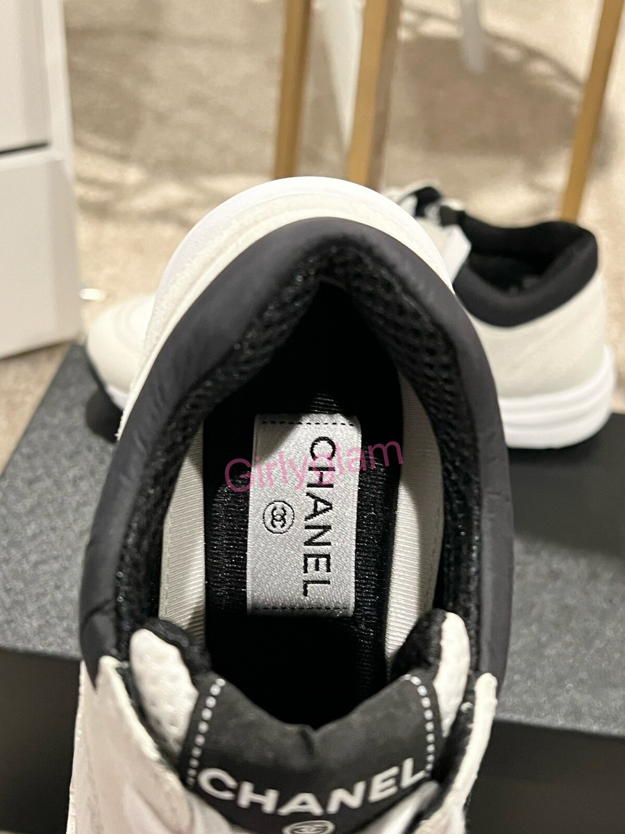 BNIB Chanel Classic CC Logo Black White Sneaker Runners Size