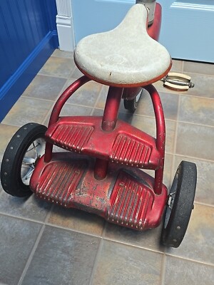 Vintage MURRAY Kid's TRICYCLE Metal Step-Up/Whitewall Tires 1950's