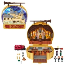 Harry Potter Hogwarts Playset with Dolls & Accessories