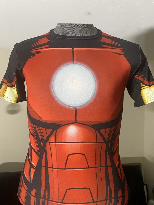 Vintage 2014 Under Armor MARVEL IRON MAN Heat Gear Compression Jersey men’s M